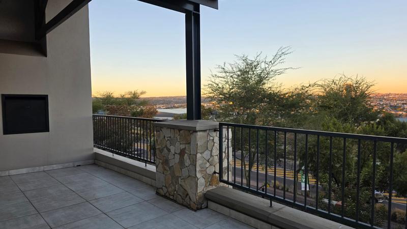 To Let 2 Bedroom Property for Rent in Waterfall Gauteng