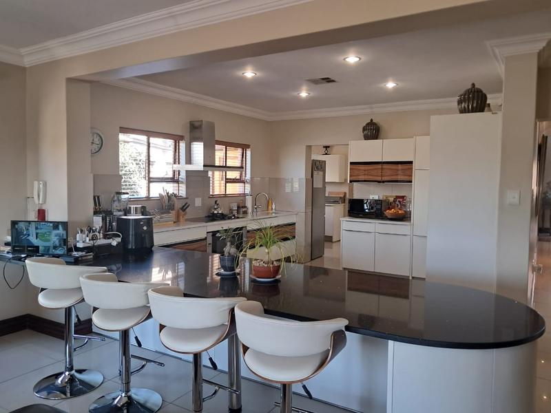 4 Bedroom Property for Sale in Blue Valley Golf Estate Gauteng