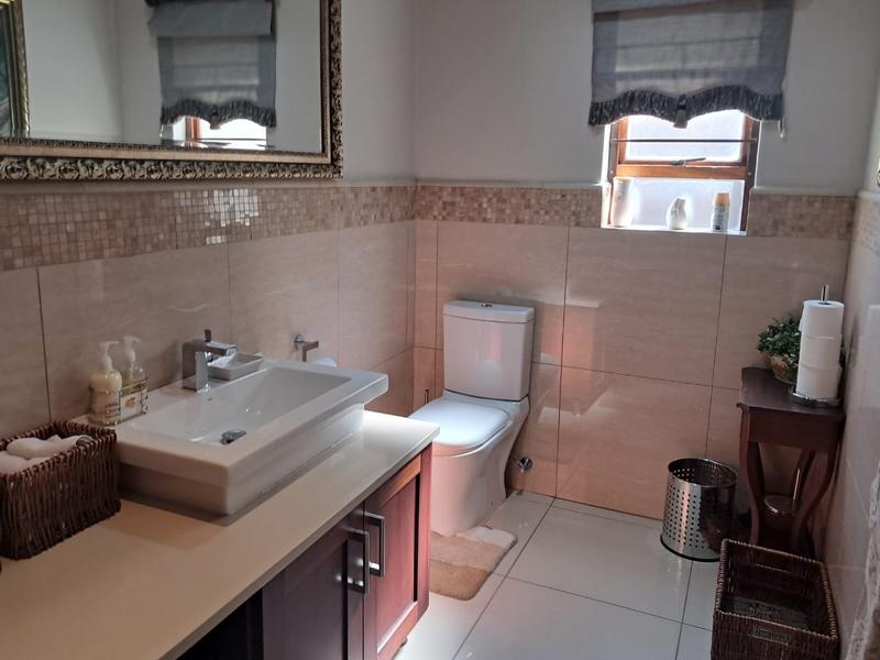 4 Bedroom Property for Sale in Blue Valley Golf Estate Gauteng