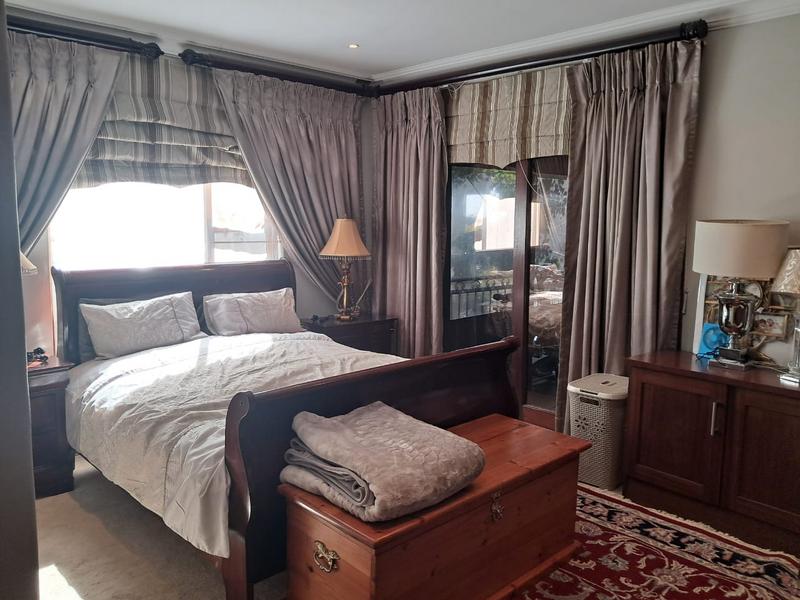 4 Bedroom Property for Sale in Blue Valley Golf Estate Gauteng