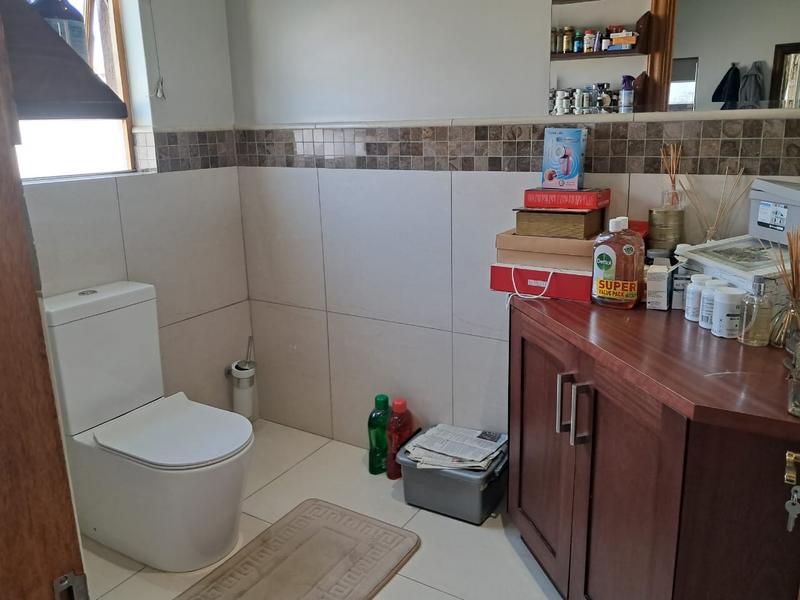 4 Bedroom Property for Sale in Blue Valley Golf Estate Gauteng