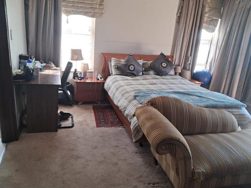 4 Bedroom Property for Sale in Blue Valley Golf Estate Gauteng