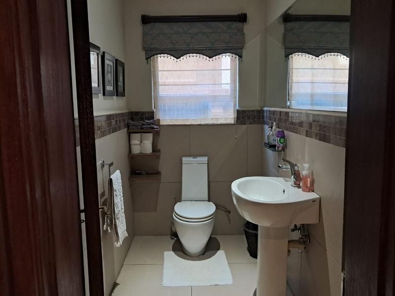4 Bedroom Property for Sale in Blue Valley Golf Estate Gauteng