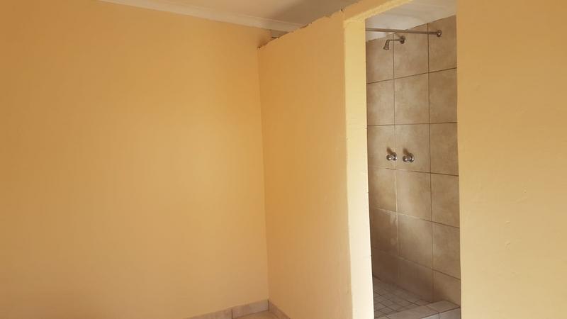 To Let 0 Bedroom Property for Rent in Homelake Gauteng
