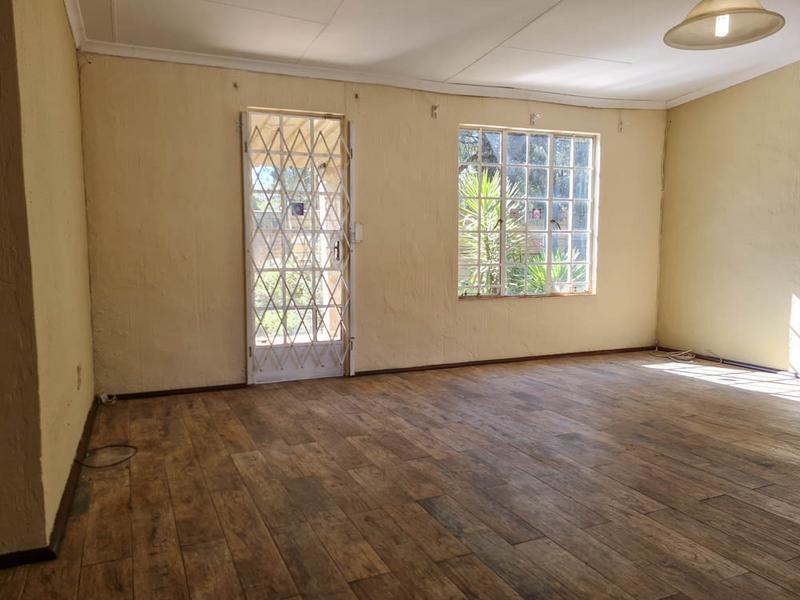 To Let 2 Bedroom Property for Rent in Buccleuch Gauteng