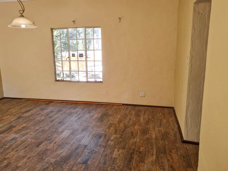 To Let 2 Bedroom Property for Rent in Buccleuch Gauteng