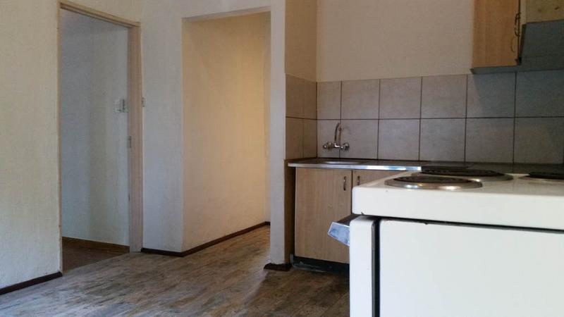 To Let 2 Bedroom Property for Rent in Buccleuch Gauteng