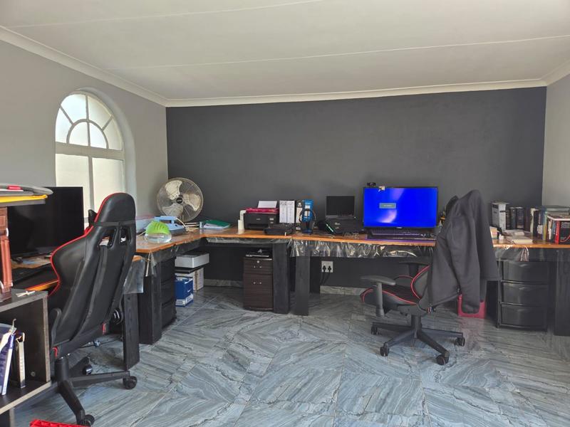 3 Bedroom Property for Sale in Sinoville Gauteng