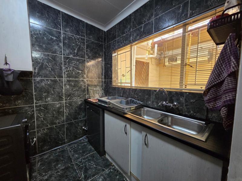 3 Bedroom Property for Sale in Sinoville Gauteng