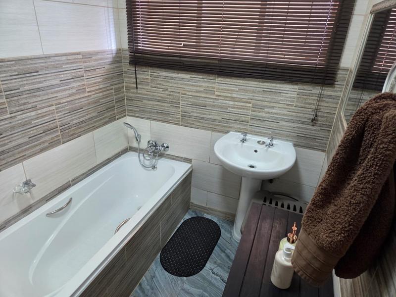 3 Bedroom Property for Sale in Sinoville Gauteng