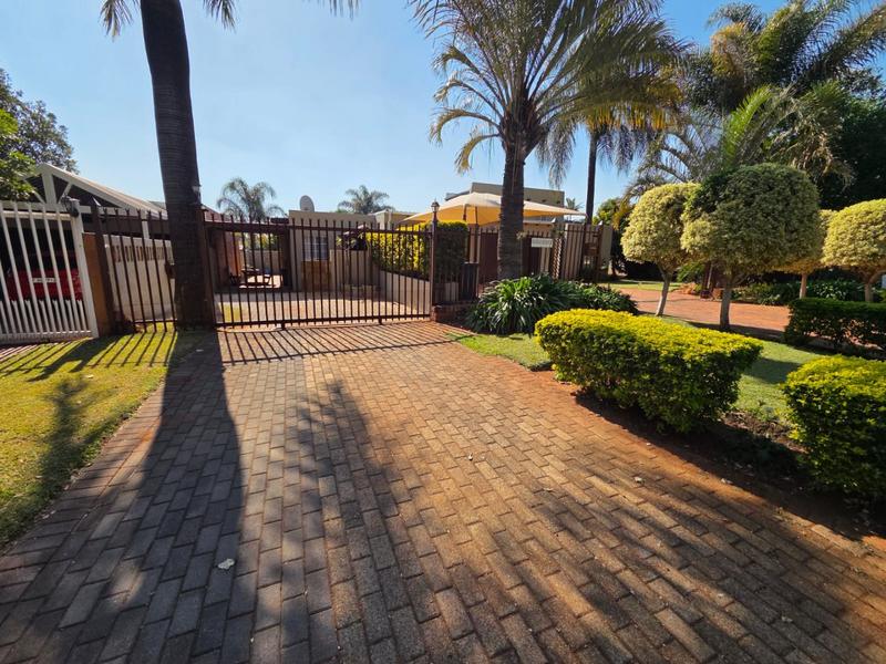 3 Bedroom Property for Sale in Sinoville Gauteng