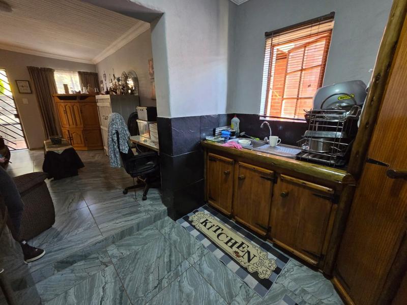 3 Bedroom Property for Sale in Sinoville Gauteng