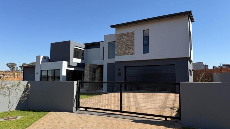 4 Bedroom Property for Sale in Fountainbrook Estate Gauteng