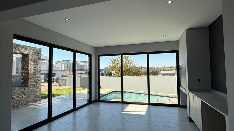 4 Bedroom Property for Sale in Fountainbrook Estate Gauteng