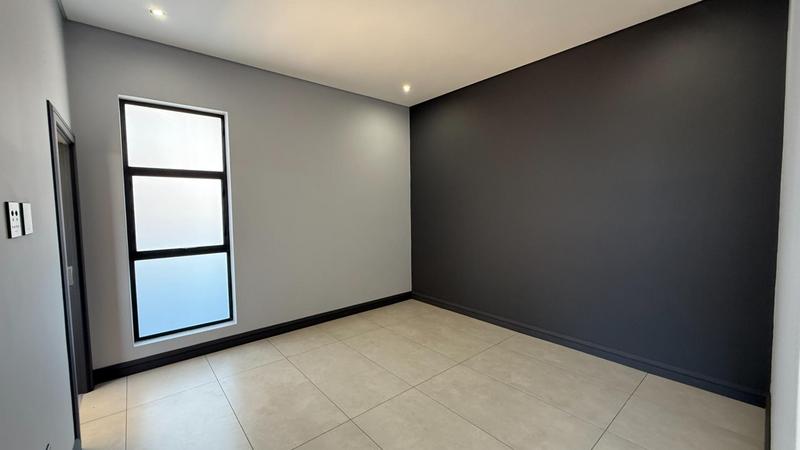 4 Bedroom Property for Sale in Fountainbrook Estate Gauteng