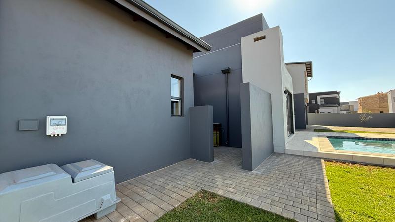 4 Bedroom Property for Sale in Fountainbrook Estate Gauteng
