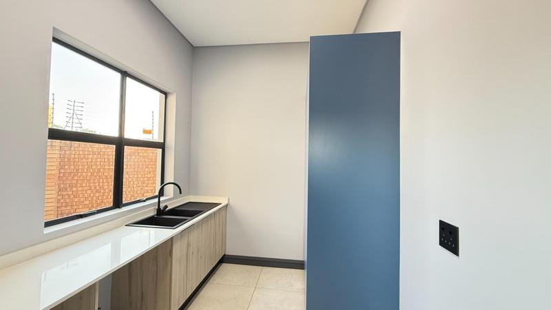 4 Bedroom Property for Sale in Fountainbrook Estate Gauteng