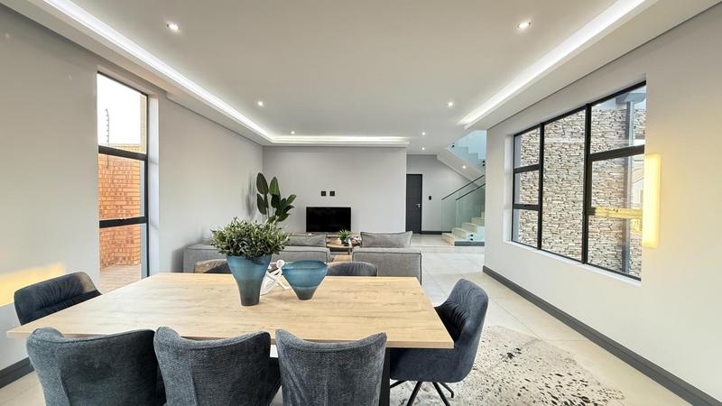 4 Bedroom Property for Sale in Fountainbrook Estate Gauteng
