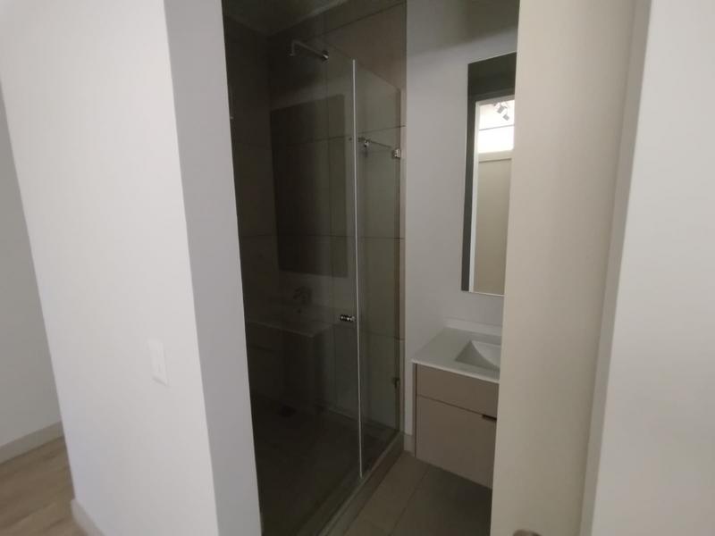 To Let 1 Bedroom Property for Rent in Rosebank Gauteng