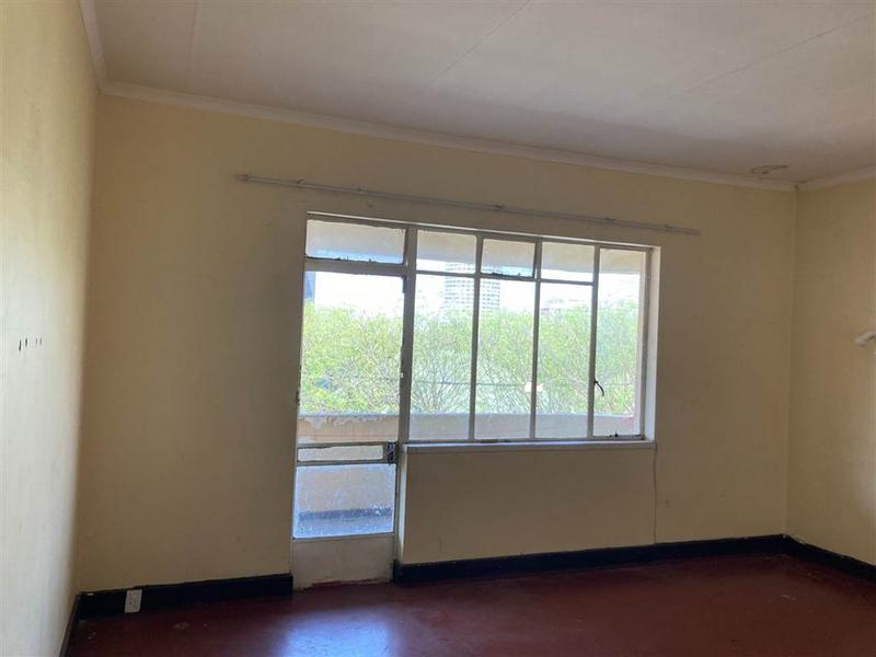 To Let 3 Bedroom Property for Rent in Yeoville Gauteng