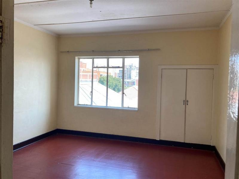 To Let 3 Bedroom Property for Rent in Yeoville Gauteng