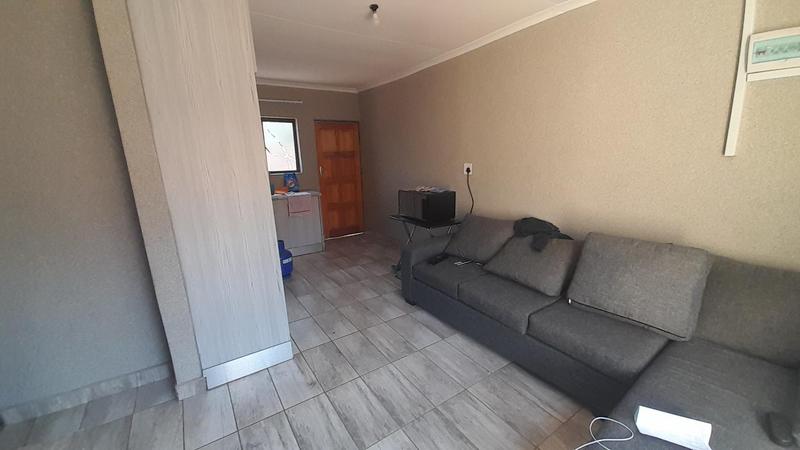 To Let 2 Bedroom Property for Rent in Noordwyk Gauteng
