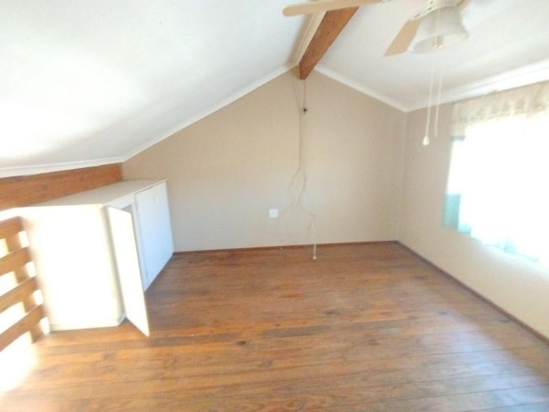 To Let 2 Bedroom Property for Rent in Weltevreden Park Gauteng