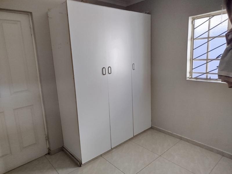 To Let 1 Bedroom Property for Rent in Wendywood Gauteng