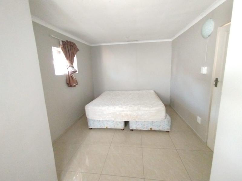 To Let 1 Bedroom Property for Rent in Wendywood Gauteng