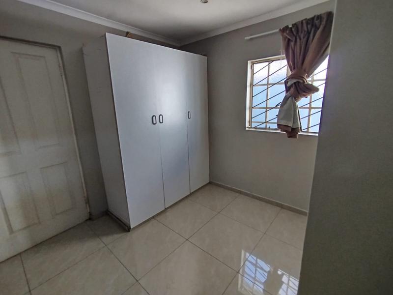 To Let 1 Bedroom Property for Rent in Wendywood Gauteng