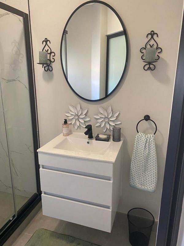 To Let 2 Bedroom Property for Rent in Waterfall Gauteng