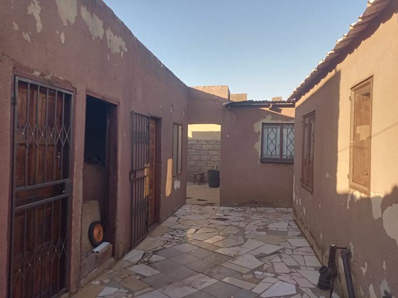2 Bedroom Property for Sale in Palm Ridge Gauteng