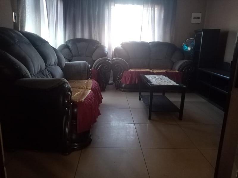 2 Bedroom Property for Sale in Palm Ridge Gauteng