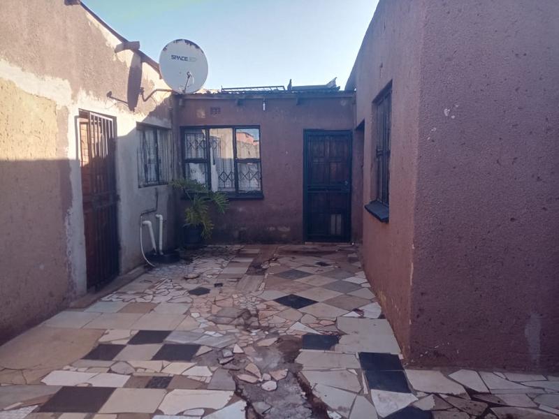 2 Bedroom Property for Sale in Palm Ridge Gauteng
