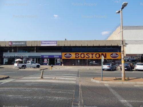To Let commercial Property for Rent in South Crest Gauteng