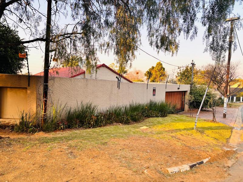 To Let 1 Bedroom Property for Rent in Blairgowrie Gauteng