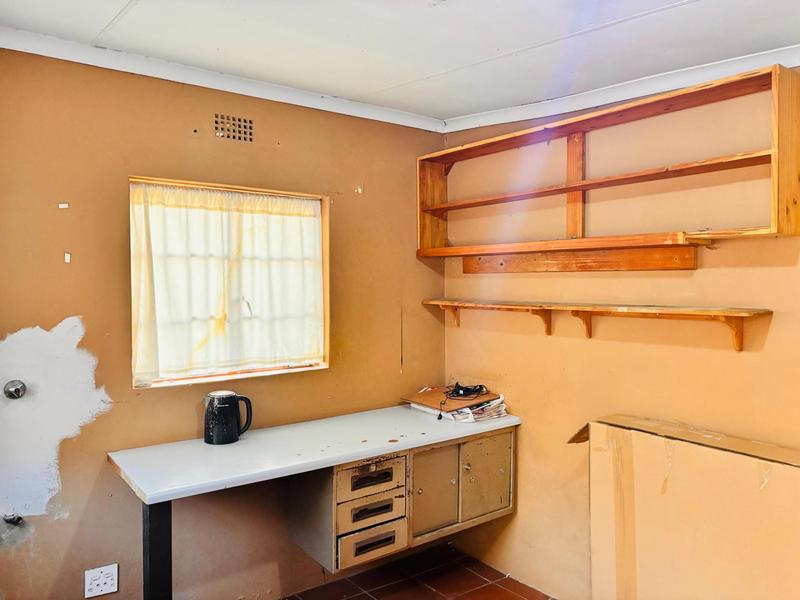To Let 1 Bedroom Property for Rent in Blairgowrie Gauteng