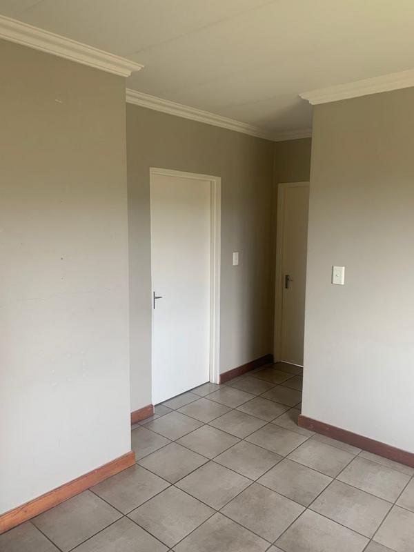 2 Bedroom Property for Sale in Fleurhof Gauteng