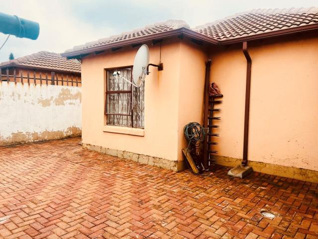 3 Bedroom Property for Sale in Goudrand Gauteng