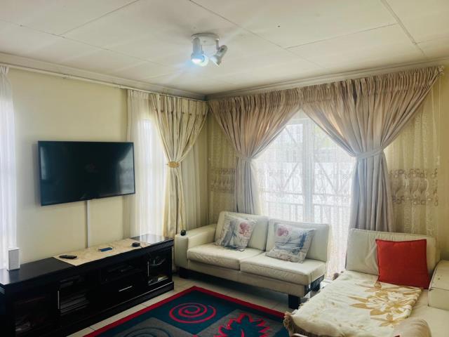 3 Bedroom Property for Sale in Goudrand Gauteng