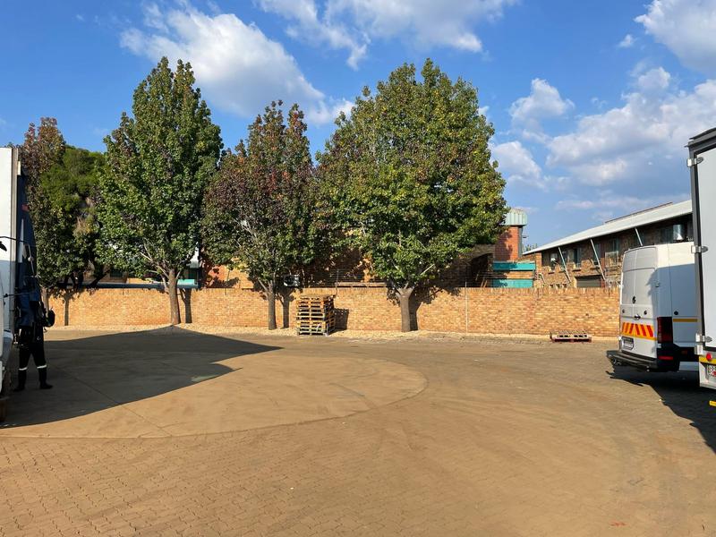 To Let commercial Property for Rent in Hennopspark Gauteng