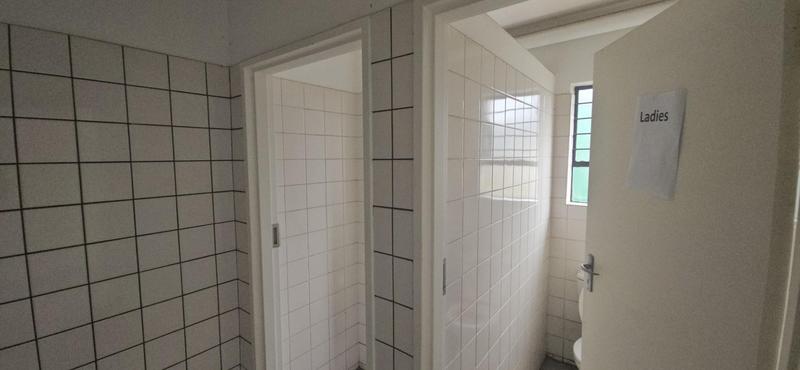 To Let commercial Property for Rent in Randjespark Gauteng