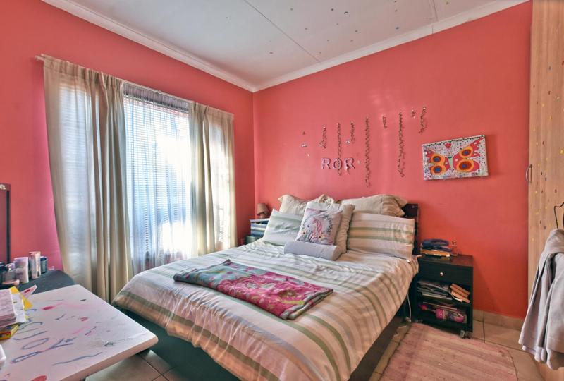 2 Bedroom Property for Sale in Meredale Gauteng