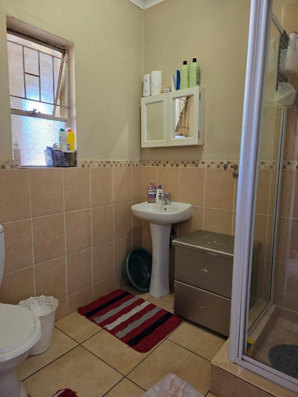 1 Bedroom Property for Sale in Ormonde View Gauteng