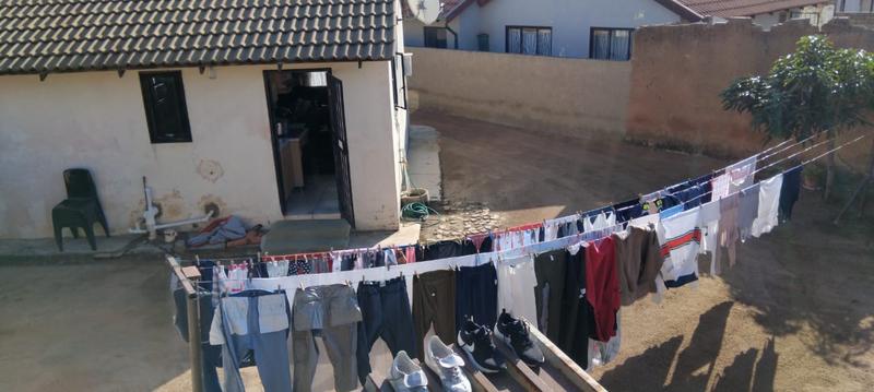 2 Bedroom Property for Sale in Soshanguve GG Gauteng