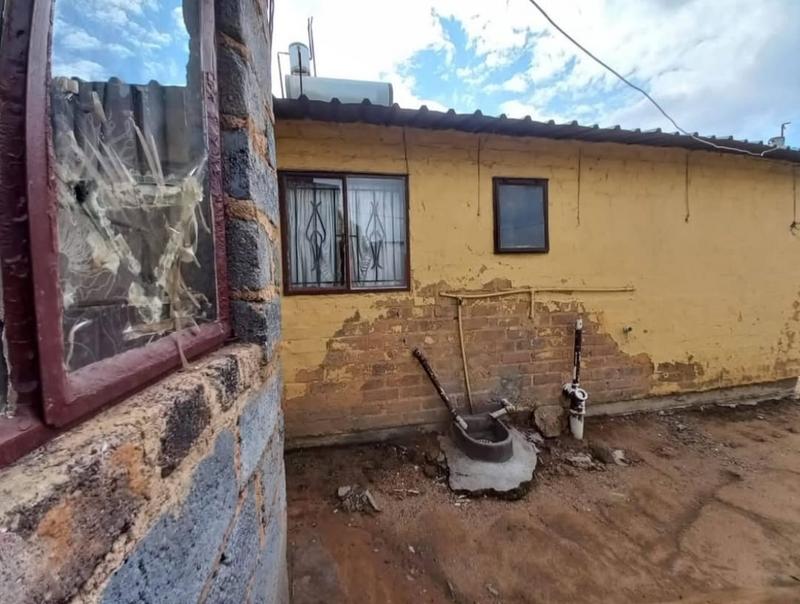 2 Bedroom Property for Sale in Tembisa Gauteng