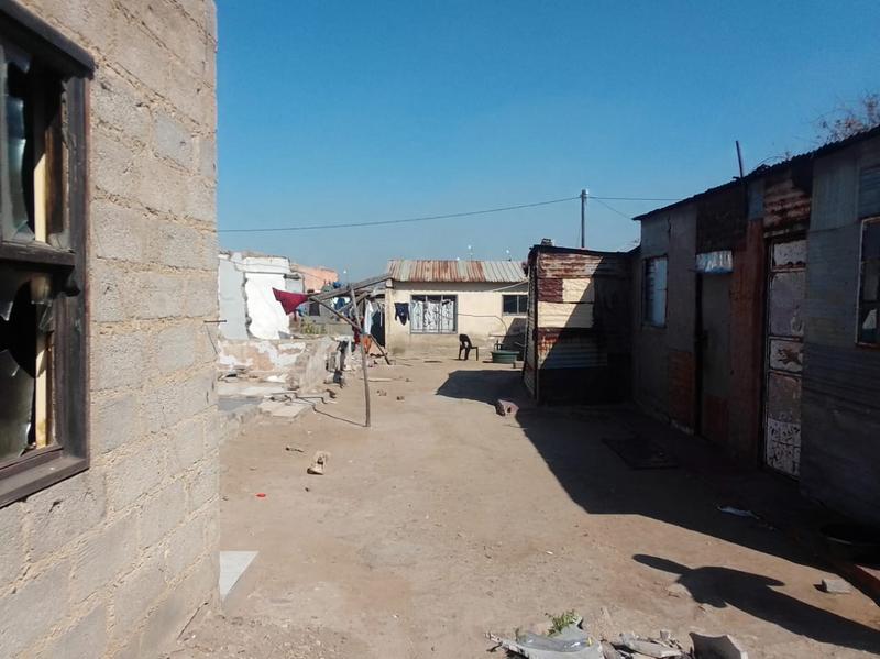 2 Bedroom Property for Sale in Tembisa Gauteng