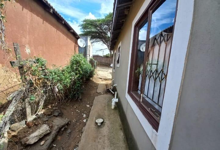 2 Bedroom Property for Sale in Tembisa Gauteng