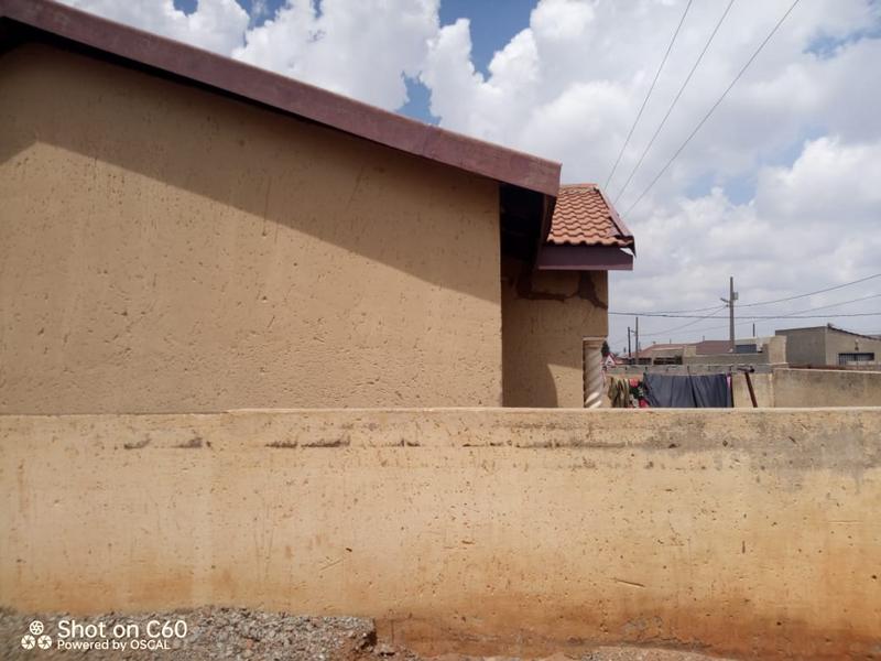 3 Bedroom Property for Sale in Braamfischerville Gauteng