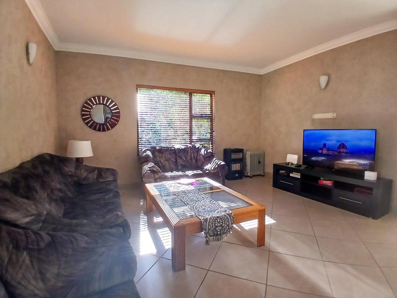 4 Bedroom Property for Sale in Ruimsig Gauteng